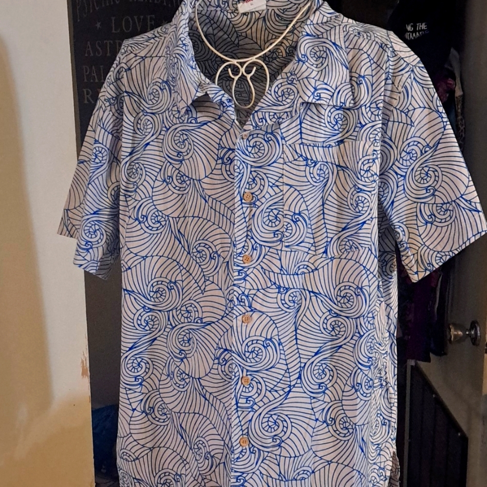 Men's Barefoot in Paradise button down shirt with swirls, XL